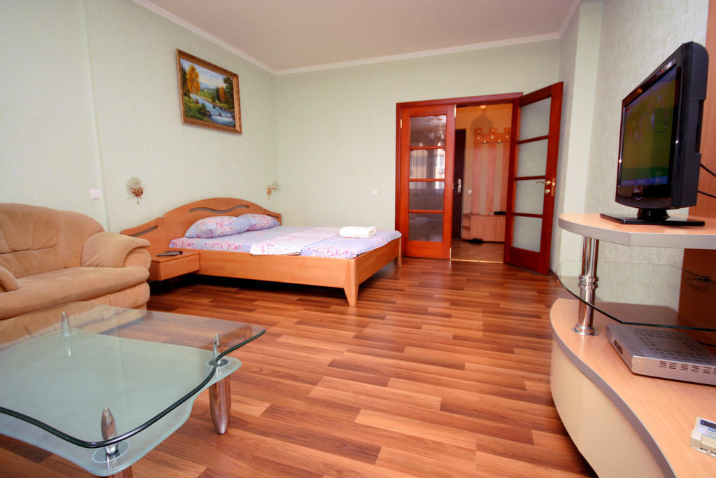 Inn Home Apartments - Livoberezhna Kyiv Room photo