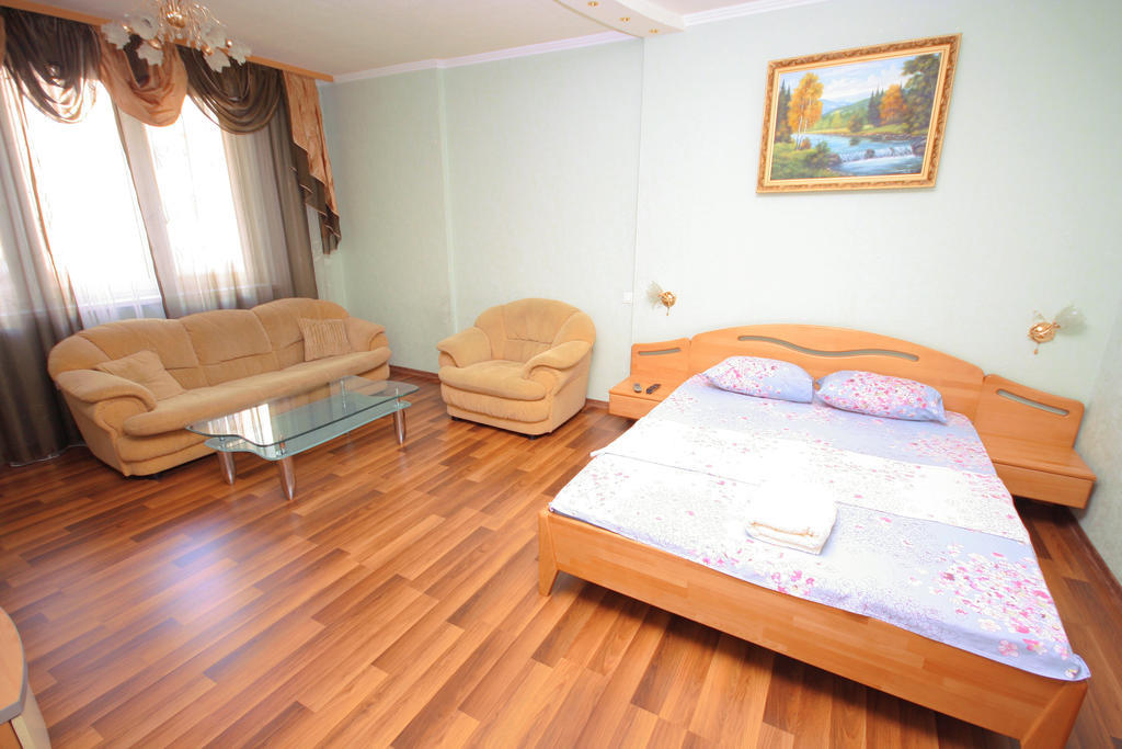 Inn Home Apartments - Livoberezhna Kyiv Room photo